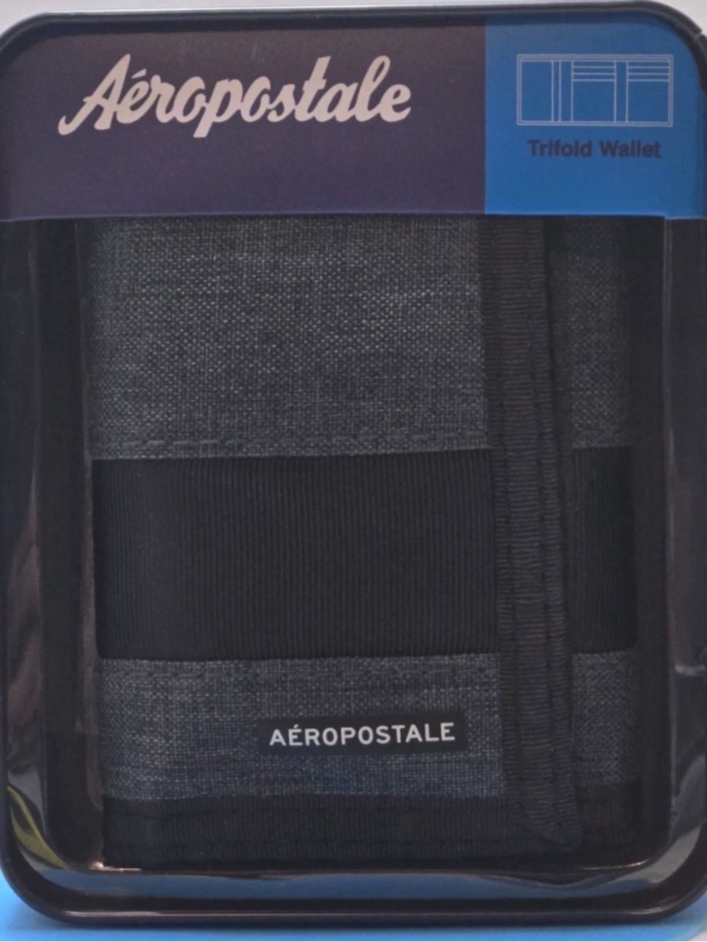 Aéropostale Gray & Black Trifold Wallet